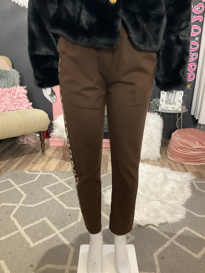Ah25,102nov Pantalon brun avec bandes devant chaque côté de léopard coupe décontracté