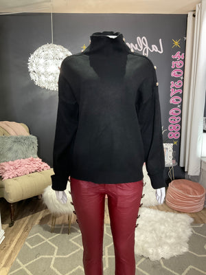 Ah25,42oct  haut noir avec boutons taille unique