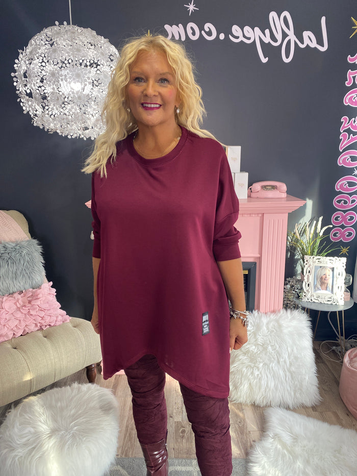 AH25,25oct Haut/tunique modal couleur bordeau avec fermeture éclair sur les cotés. Carte cadeau non applicable