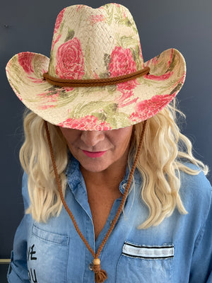 Pe26,504 Chapeau de cowboy fleuri rose et corail à cordon