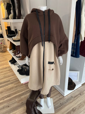 AH25,331oct Manteau polar 2 tons beige et chocolat