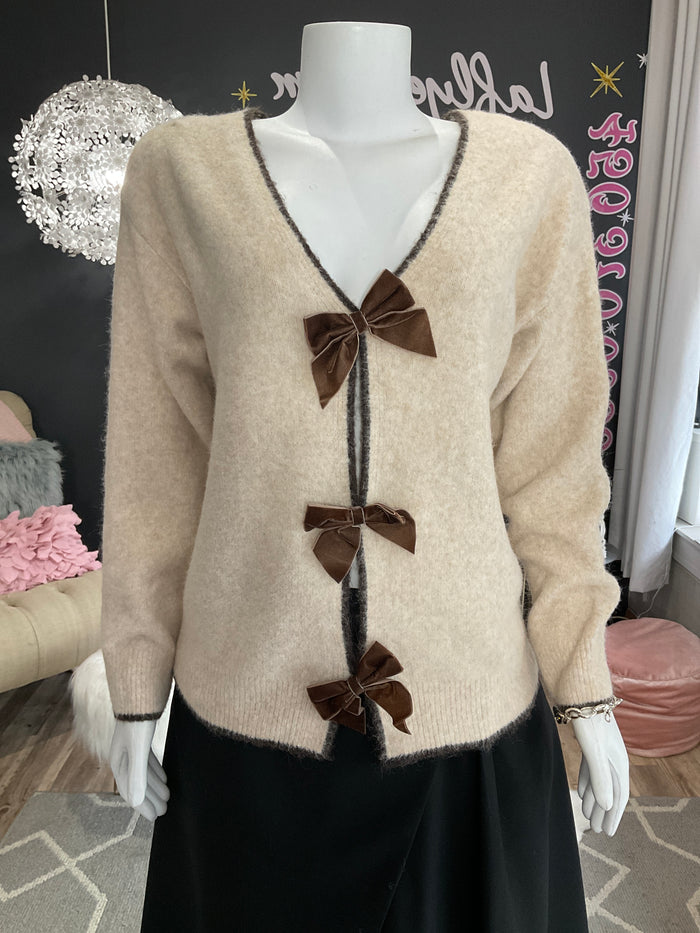 Ah25,10nov Haut crème chiner avec boucles brunes 10% de laine