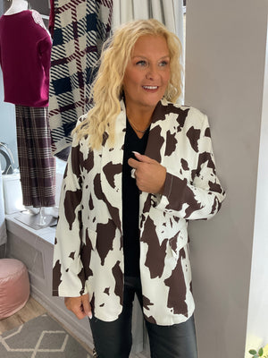 Ah25,307oct Veston imprimé de peau de vache fond blanc cassé