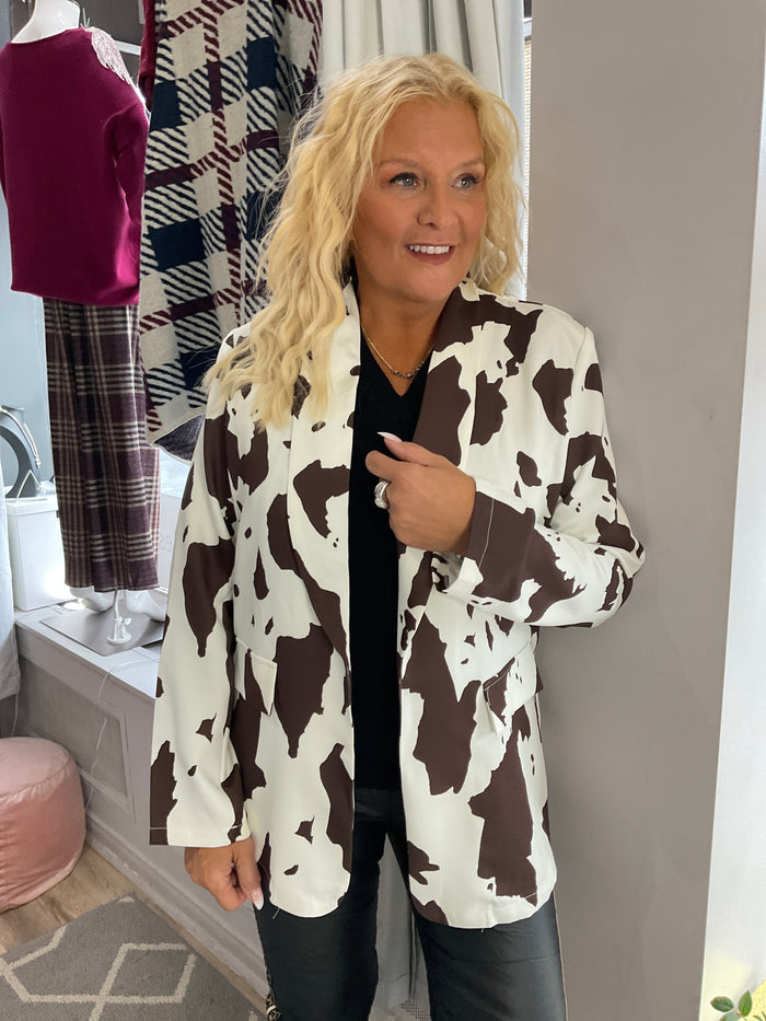 Ah25,307oct Veston imprimé de peau de vache fond blanc cassé