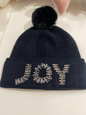 Ah25,448 Tuque en tricot noir écrit JOY