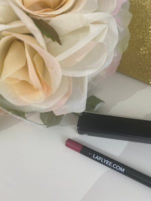 Laflyee - Crayon à lèvres 37 Twitch