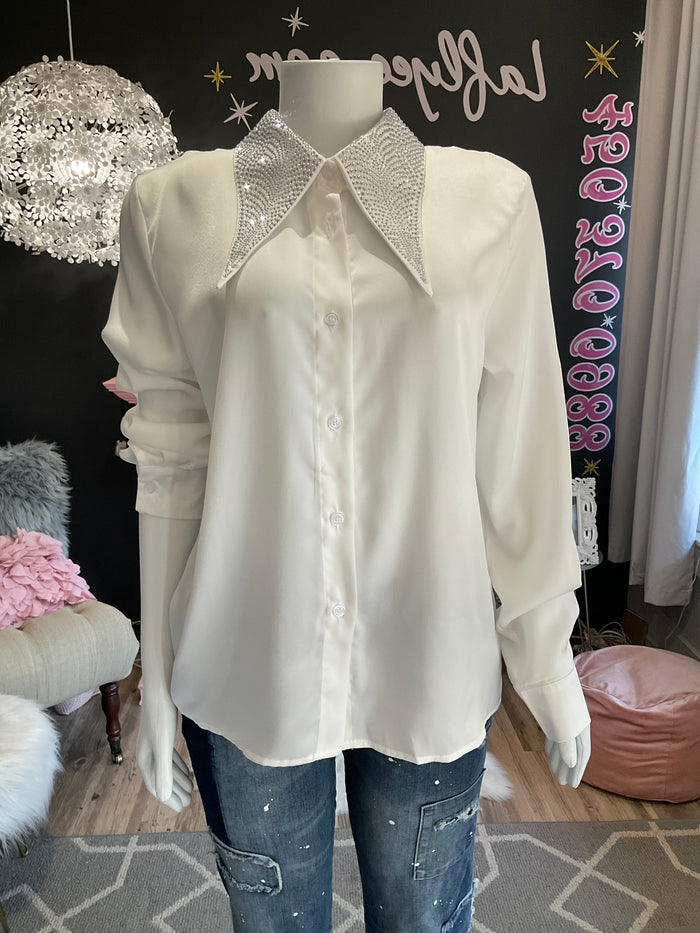 Ah25,5octChemisier blanc avec collet avec pierres Angela Mara