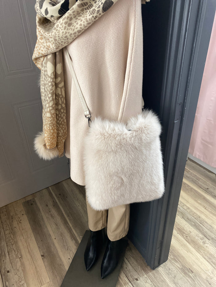 MMC170 SAC CORPOREL ROSE BEIGE FOX AVEC SANGLE EN CUIR  -  SAC EN FOURRURE AVEC CUIR