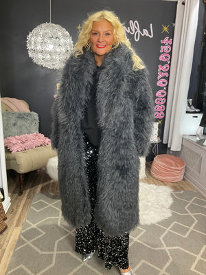 Ah25,329oct Manteau gris à poil long synthétique