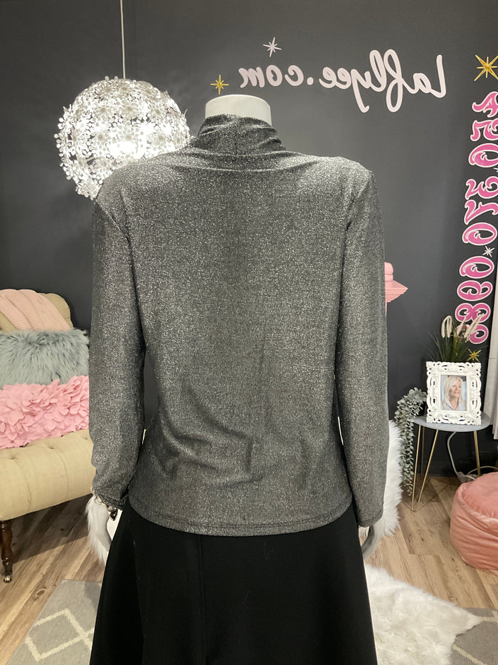 Ah25,12nov Haut argent métallique à collet baveux