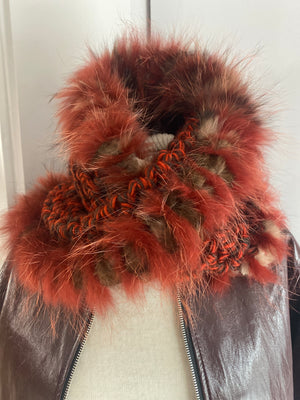Cache-cou 2 - en fourrure couleur rouge