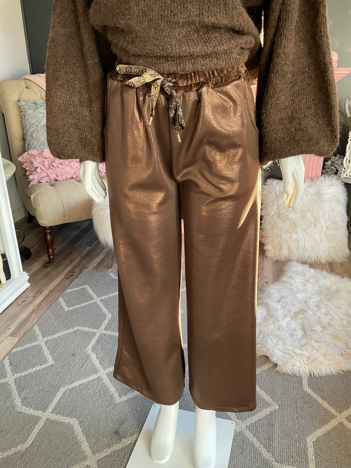 Ah25,121oct Pantalon brun satiné avec corduroy (velours côtelé) brun au poches