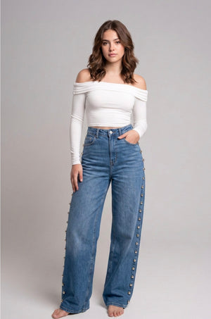 Ah26,106aout jeans à gros studs