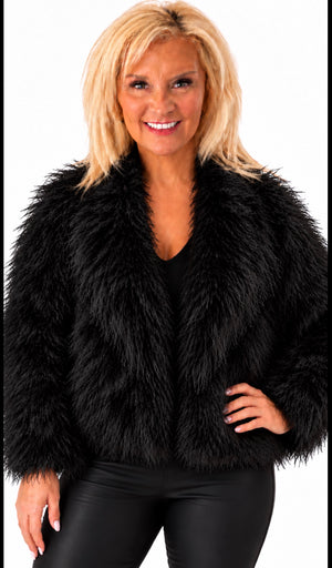 Ah26,317oct Veste en fausse fourrure noire