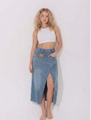 Ah26,101aout Jupe en jeans