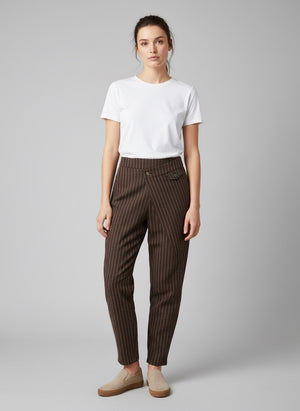 Ah26,115aout Pantalon brun rayer