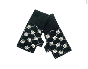 MMC76 Gants noirs en tricot sans doigts  avec perles et cristaux Mitchie's GLIM86