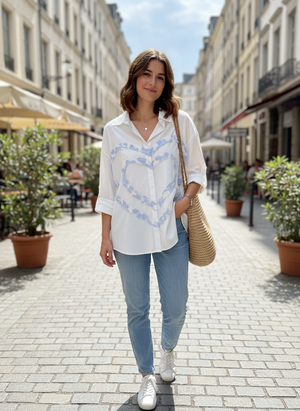 Pe26,1mars Chemisier blanche avec cœur