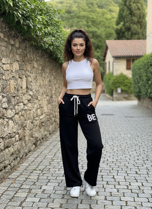Pe26,128mars Pantalon noir avec pierres