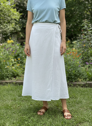 Pe26,107avril Jupe porte feuille blanc en lin angela Mara