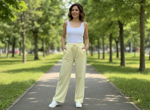 Pe26,103mai Pantalon jaune en modal avec une bordure dorée aux côtés et taille élastique