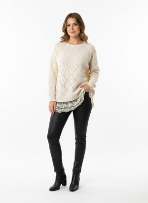 Ah26,7sept Haut beige avec dentelle au bas