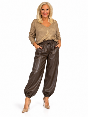 Ah26,149sept Pantalon brun en cuir végane élastique à la taille et à la cheville