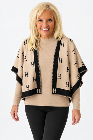 Ah26,402oct Ensemble haut beige avec châle beige et noir