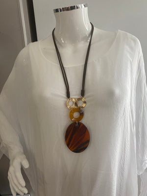 PE25 Collier cordon avec pastilles taupe