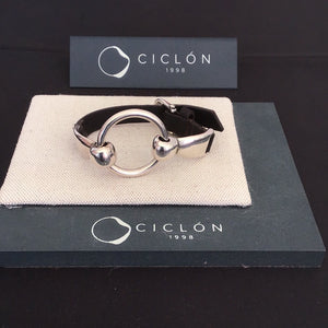 Ciclon Bracelet 40