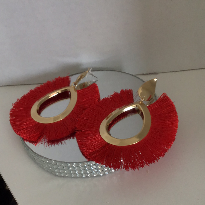 Boucle d’oreilles doré et rouge #301b